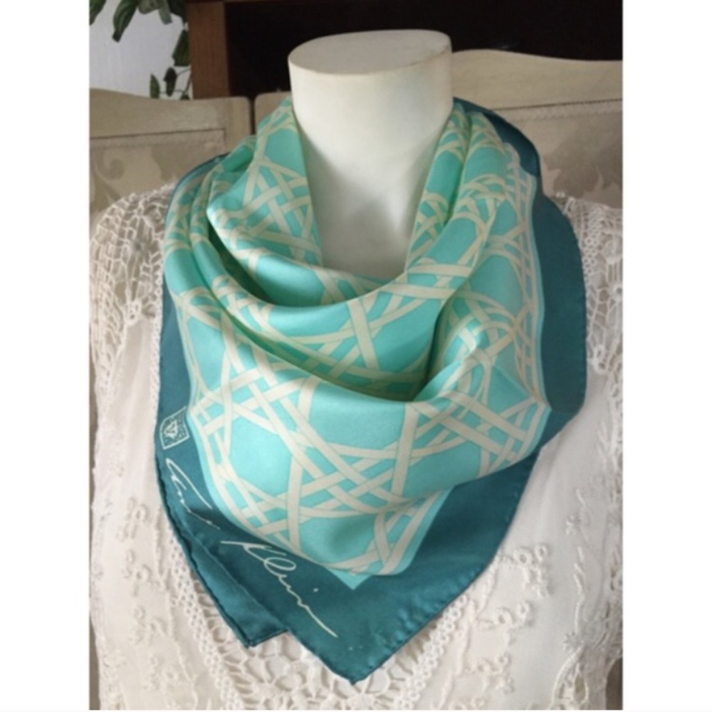 Anne Klein 100% Silk 26” scarf
